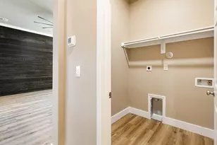 413 Henderson St, Bonham, TX 75418 - Photo 22