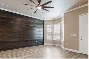 413 Henderson St, Bonham, TX 75418 - Photo 6