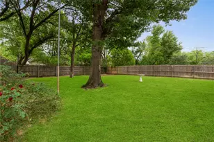 1905 Easy St, Arlington, TX 76013 - Photo 36