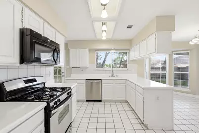 5512 Rocky Mountain Road, Fort Worth, TX 76137 - Photo 12