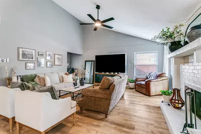 2001 Embassy Way, Carrollton, TX 75006 - Photo 2