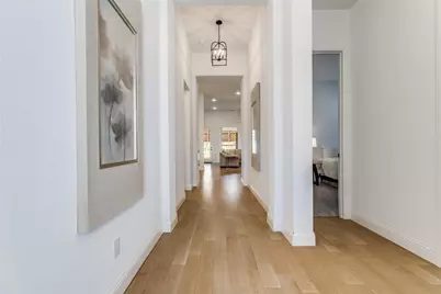 8221 Legacy Oak Drive, McKinney, TX 75071 - Photo 4