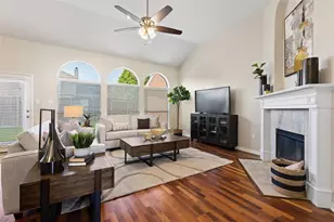 9750 Grassland Dr, Frisco, TX 75035 - Photo 8