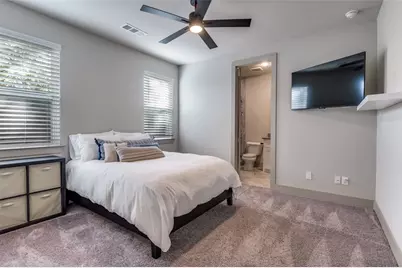 1434 Elevado Drive, Dallas, TX 75212 - Photo 14