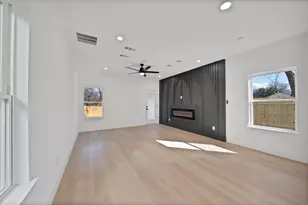 2912 Brigham Ln, Dallas, TX 75215 - Photo 8