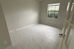 2414 Sunflower Dr, Arlington, TX 76014 - Photo 10