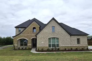 237 Magnolia Ct, Trenton, TX 75490 - Photo 1