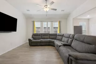 909 First St, Sanger, TX 76266 - Photo 6