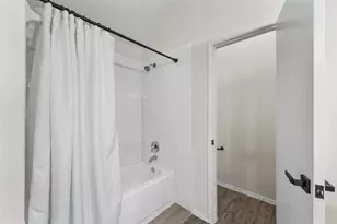 2124 Hickory Ridge Dr, Mesquite, TX 75181 - Photo 10