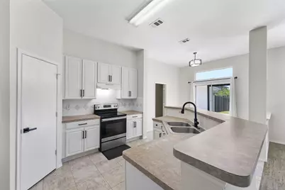 2124 Hickory Ridge Drive, Mesquite, TX 75181 - Photo 4