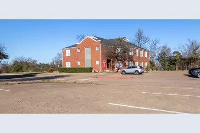 1307 W Abram Street #100, Arlington, TX 76013 - Photo 4