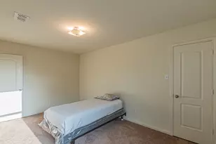 9849 Crocker Dr, Dallas, TX 75217 - Photo 16