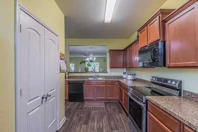 9849 Crocker Drive, Dallas, TX 75217 - Photo 6