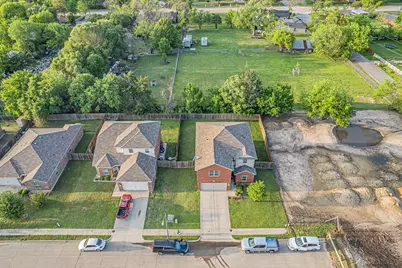 9849 Crocker Drive, Dallas, TX 75217 - Photo 2