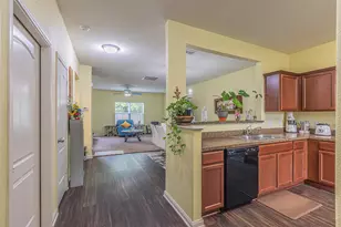 9849 Crocker Dr, Dallas, TX 75217 - Photo 4