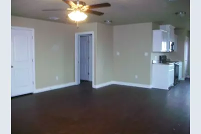 3006 Weave Court, Granbury, TX 76049 - Photo 4