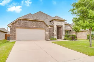 2721 Buffalo Run, Burleson, TX 76028 - Photo 2