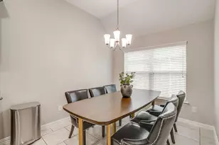 2721 Buffalo Run Dr, Burleson, TX 76028 - Photo 12