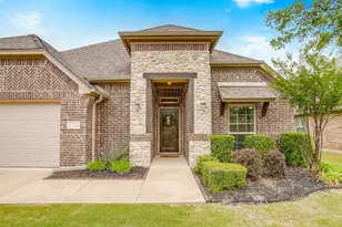 2721 Buffalo Run, Burleson, TX 76028 - Photo 4