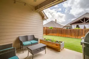 2721 Buffalo Run Dr, Burleson, TX 76028 - Photo 30