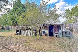 2307 Crystal Dr, Athens, TX 75751 - Photo 16
