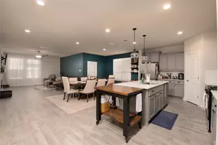 1117 Croxley Wy, Fort Worth, TX 76247 - Photo 4