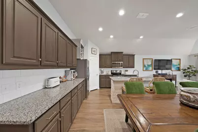 10817 Live Oak Creek Drive, Fort Worth, TX 76108 - Photo 6
