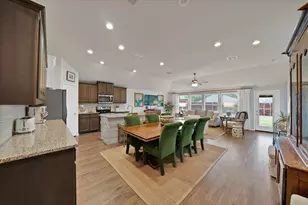 10817 Live Oak Creek Dr, Fort Worth, TX 76108 - Photo 2