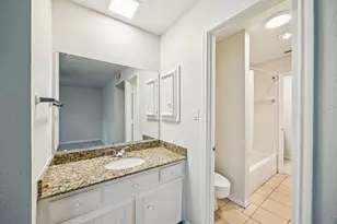 6742 E NW Hwy, Dallas, TX 75231 - Photo 20