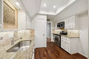 6742 E NW Hwy, Dallas, TX 75231 - Photo 10