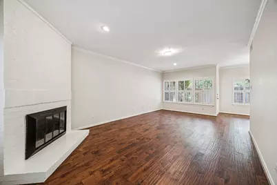 6742 E Northwest Highway, Dallas, TX 75231 - Photo 4