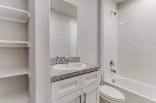 233 Abingdon St, Azle, TX 76020 - Photo 8