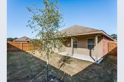 233 Abingdon Street, Azle, TX 76020 - Photo 12