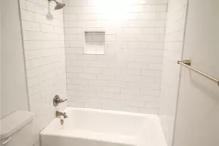 10730 Park Village Pl, Dallas, TX 75230 - Photo 10