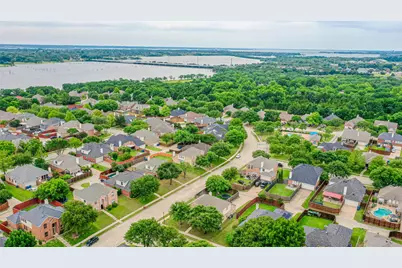 5218 Griffins Pointe Drive, Rowlett, TX 75089 - Photo 36
