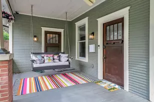 307 N Edgefield Ave, Dallas, TX 75208 - Photo 2