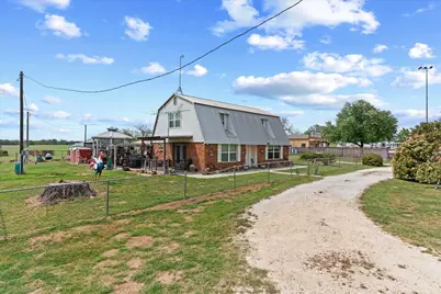 806 Dennis Road, Weatherford, TX 76087 - Photo 8