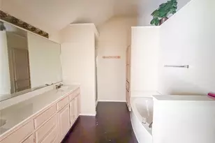 554 Valley View Dr, Lewisville, TX 75067 - Photo 16