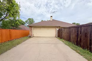 554 Valley View Dr, Lewisville, TX 75067 - Photo 22