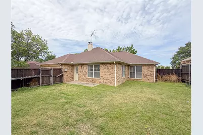 554 Valley View Drive, Lewisville, TX 75067 - Photo 20