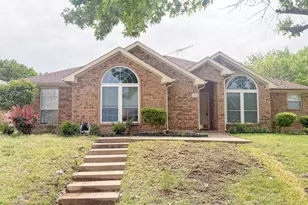 554 Valley View Dr, Lewisville, TX 75067 - Photo 1