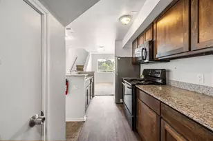 9837 Walnut St, Dallas, TX 75243 - Photo 8