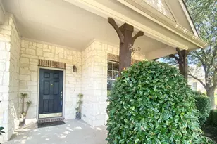 1821 Vintage Dr, Corinth, TX 76210 - Photo 2