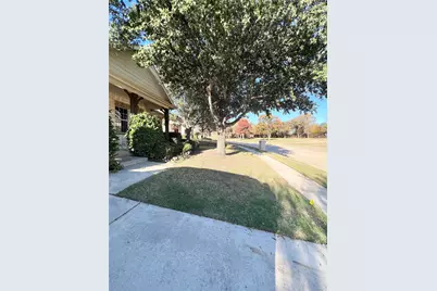 1821 Vintage Drive, Corinth, TX 76210 - Photo 4