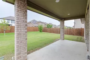 2340 Willow Garden Dr, Little Elm, TX 75068 - Photo 14