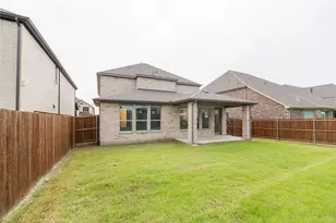 2340 Willow Garden Dr, Little Elm, TX 75068 - Photo 16