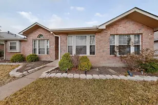 2522 Crosslands Dr, Garland, TX 75040 - Photo 1