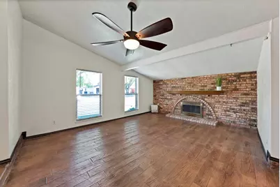 2616 Crestmoor Court, Arlington, TX 76016 - Photo 4