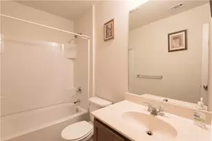 1721 Gayla Creek Dr, Little Elm, TX 75068 - Photo 10