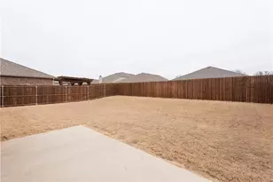 1721 Gayla Creek Dr, Little Elm, TX 75068 - Photo 20